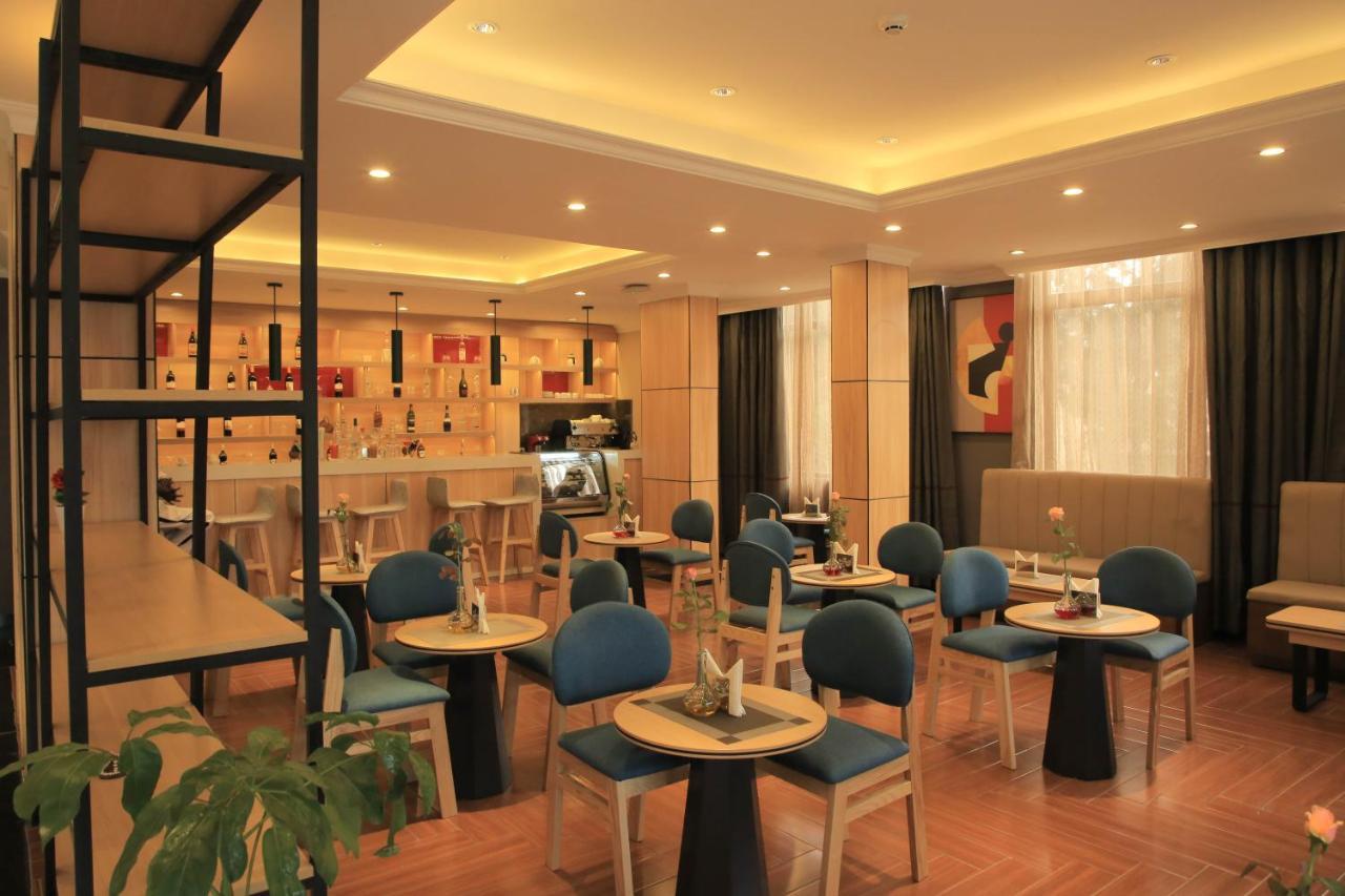 Ivy Hotel, Bishoftu Zewnętrze zdjęcie
